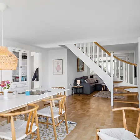 Σπίτι διακοπών Two-bedroom In Allinge-Sandvig