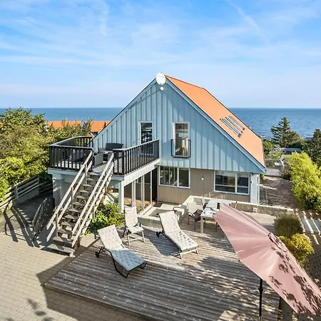 Two-bedroom In * Allinge-Sandvig