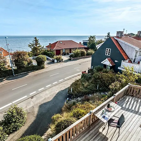 Two-bedroom In Holiday home